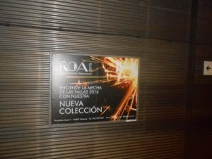 Publicidad metro Valencia – ROA Indumentaria