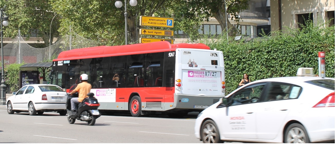 Publicidad autobuses – Festival Russafa Escènica 2015