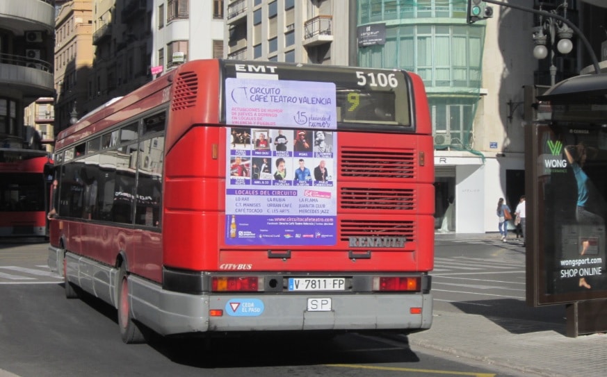 Publicidad autobuses – Circuito Café Teatro programación