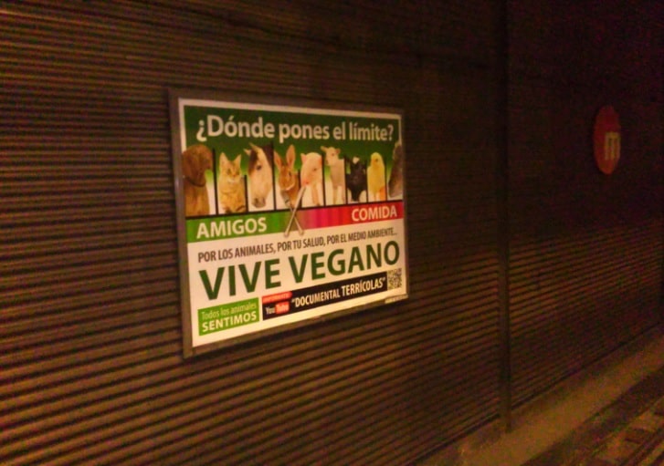 Publicidad metro – Vive Vegano