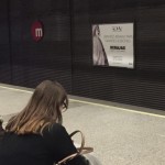 Publicidad valla metro Valencia – Roa Indumentaria rebajas