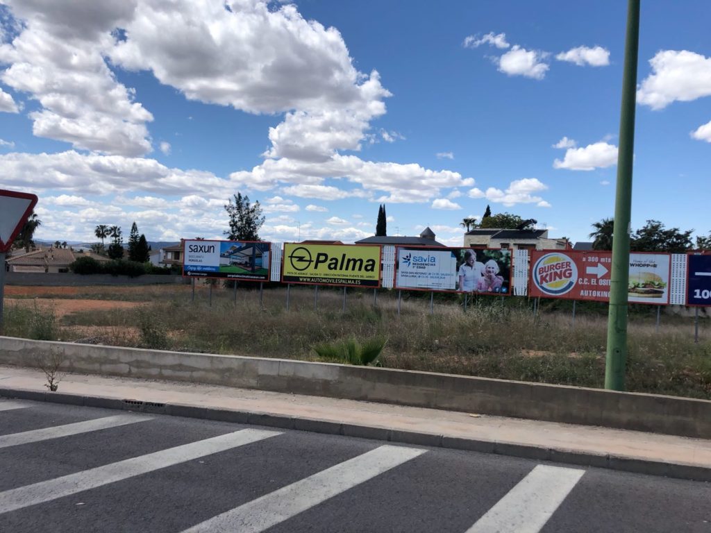 Publicidad exterior valencia, publicidad vallas valencia, publicidad automóviles palma
