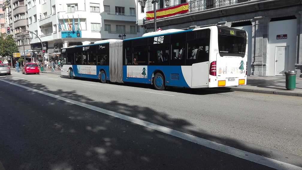 Publicidad autobuses de Oviedo, Publicidad exterior, Film Symphony Orchestra, Constantino Martínez Orts